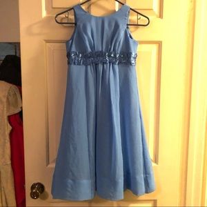 Lovely David’s Bridal Cornflower Blue Jr. Bridesmaid or Flower Girl Dress - EUC!
